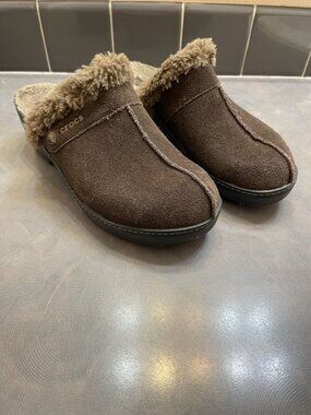 Crocs Womens Suede Leather Slip-on Clogs Mules Faux Fur Inner Brown Boho 10